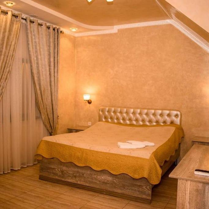 Galeon Hotel Бишкек Екстериор снимка