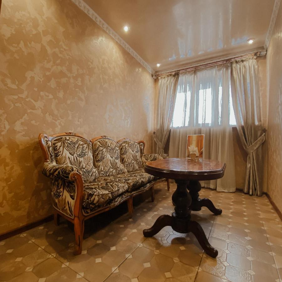 Galeon Hotel Бишкек Екстериор снимка