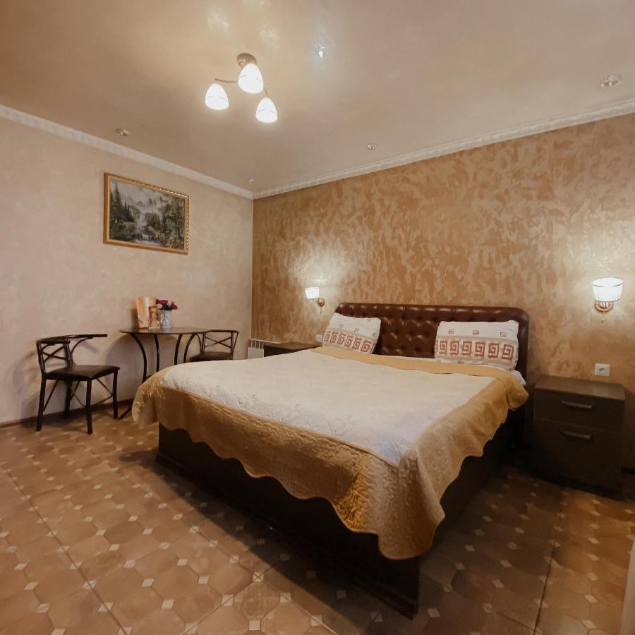 Galeon Hotel Бишкек Екстериор снимка