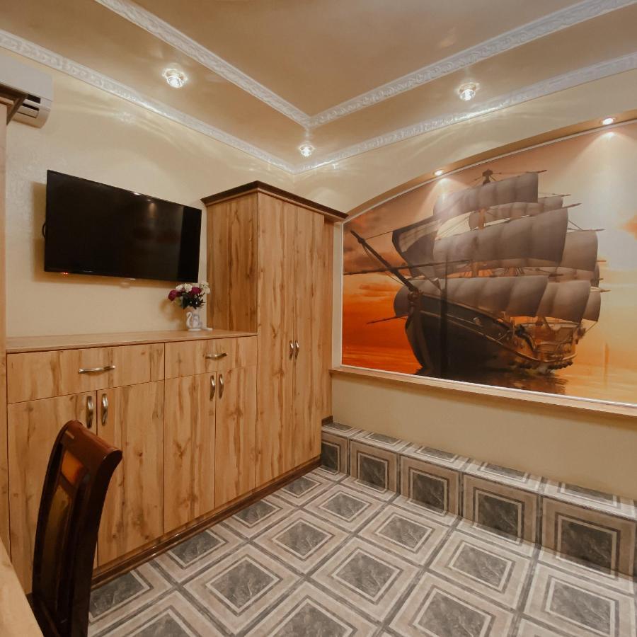 Galeon Hotel Бишкек Екстериор снимка