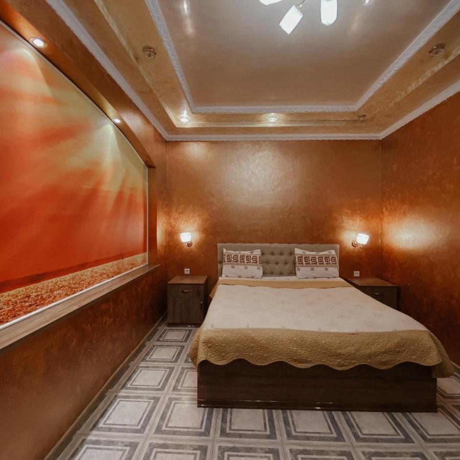 Galeon Hotel Бишкек Екстериор снимка
