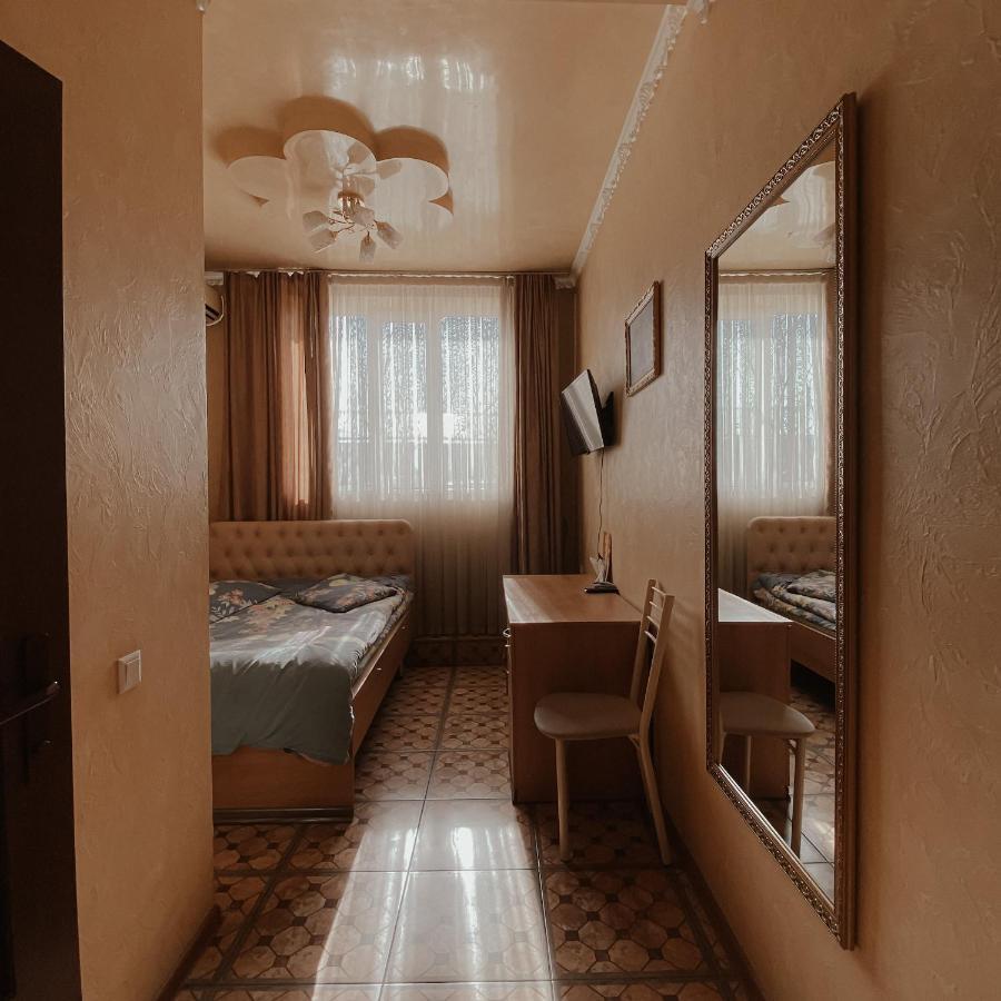 Galeon Hotel Бишкек Екстериор снимка