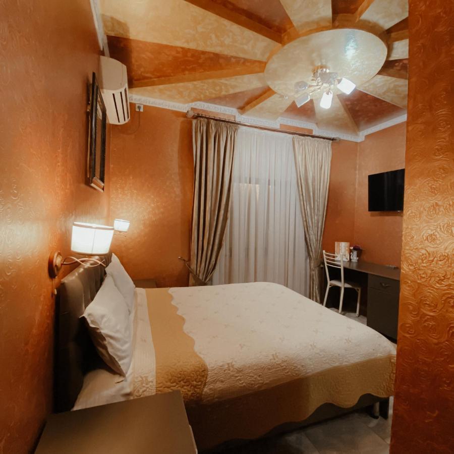 Galeon Hotel Бишкек Екстериор снимка