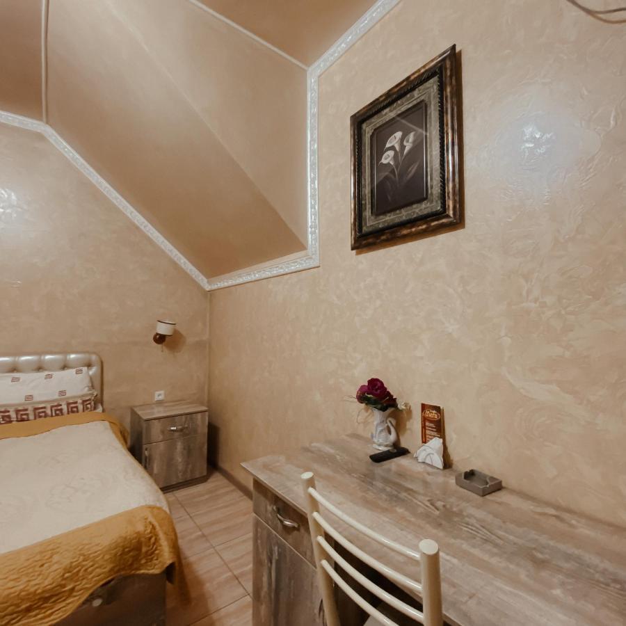 Galeon Hotel Бишкек Екстериор снимка