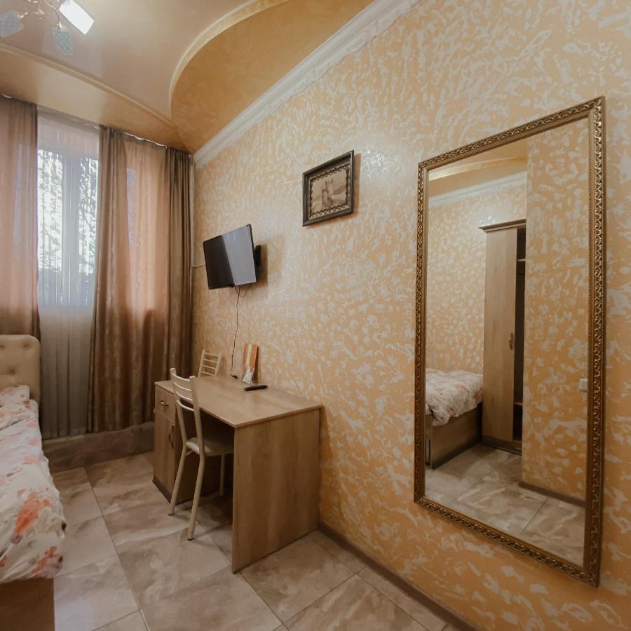 Galeon Hotel Бишкек Екстериор снимка